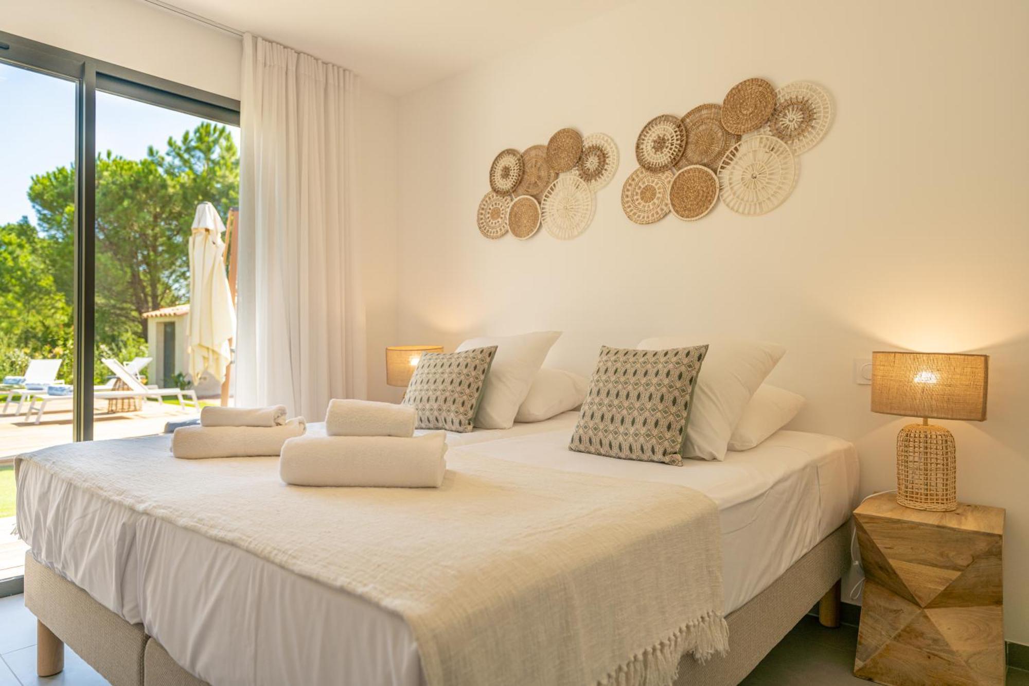 Calarossa Bay Resort Порто-Веккьо Экстерьер фото